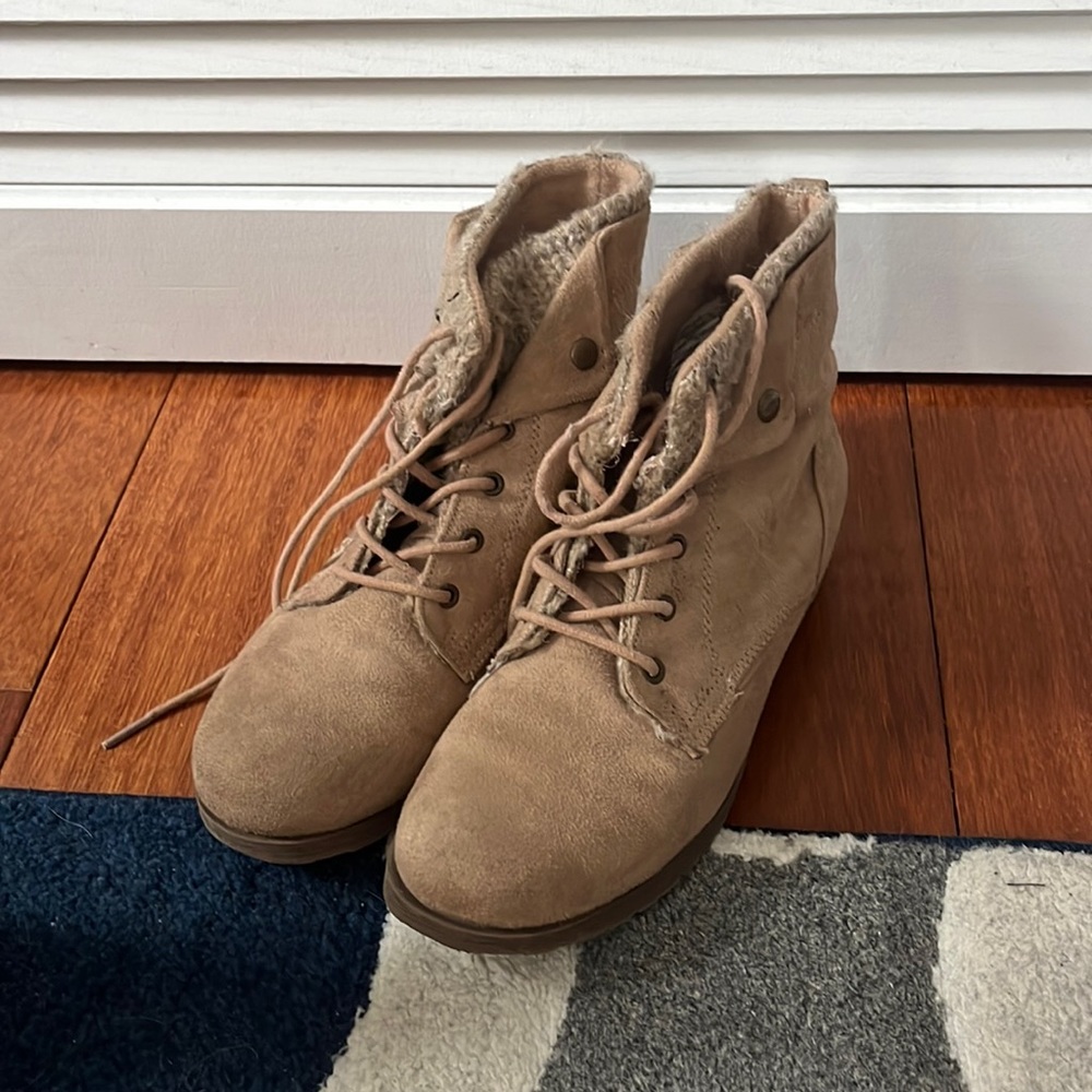 Rock and Candy Lace up boots